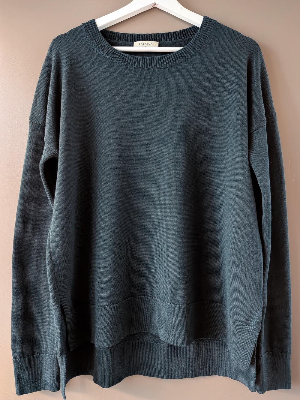 Aritzia Babaton 100% Merino Wool Crewneck Oversized Knit Sweater Forest Green M
